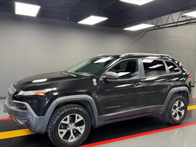 used 2014 Jeep Cherokee car, priced at $10,995