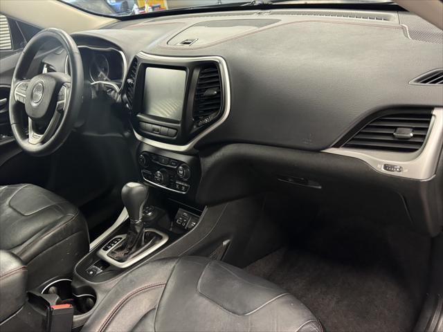 used 2014 Jeep Cherokee car, priced at $10,995