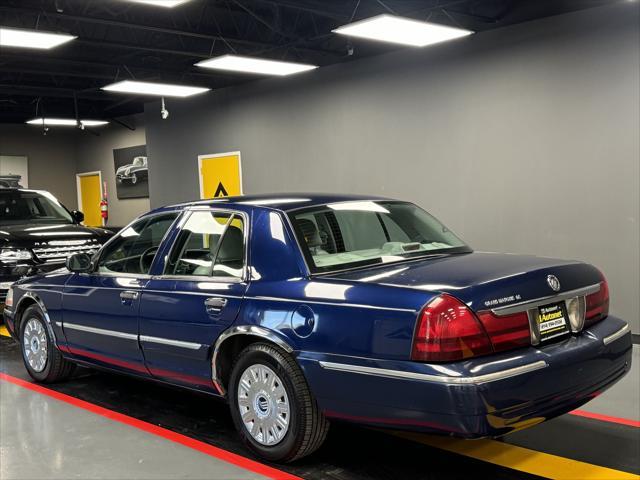 used 2004 Mercury Grand Marquis car, priced at $8,999