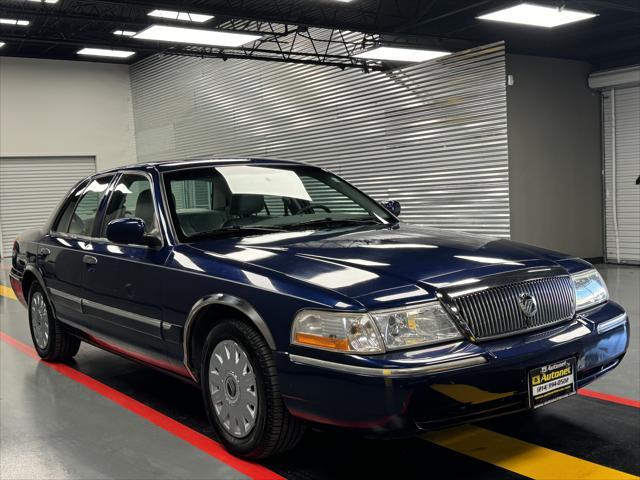 used 2004 Mercury Grand Marquis car, priced at $8,999