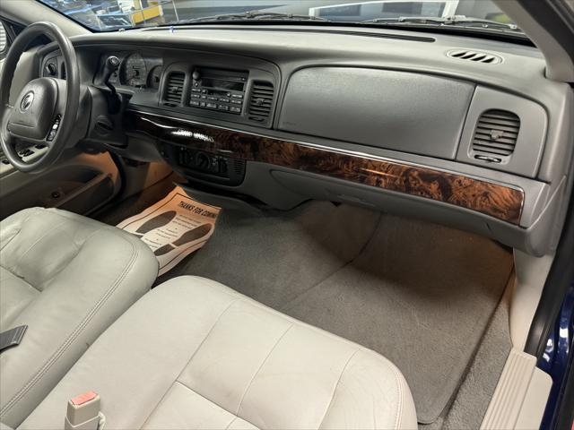 used 2004 Mercury Grand Marquis car, priced at $8,999