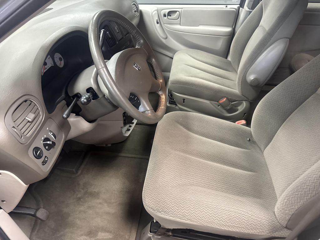 used 2006 Dodge Grand Caravan car, priced at $5,999