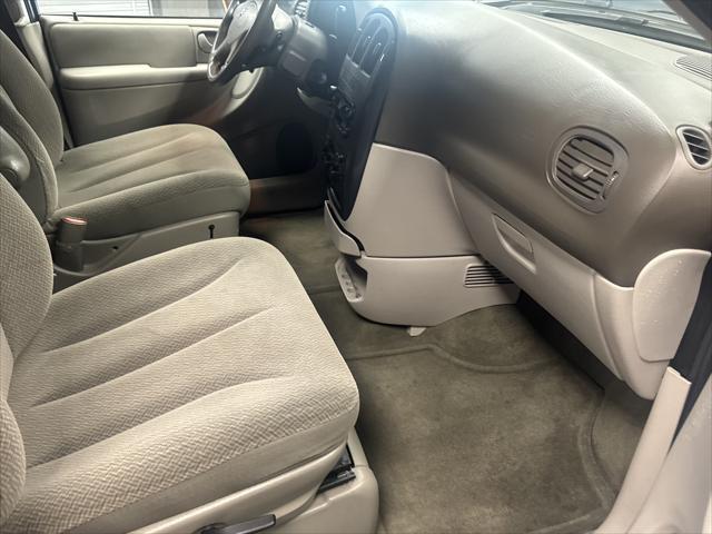 used 2006 Dodge Grand Caravan car, priced at $5,999