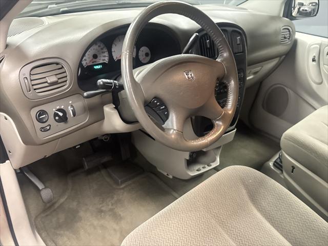 used 2006 Dodge Grand Caravan car, priced at $5,999