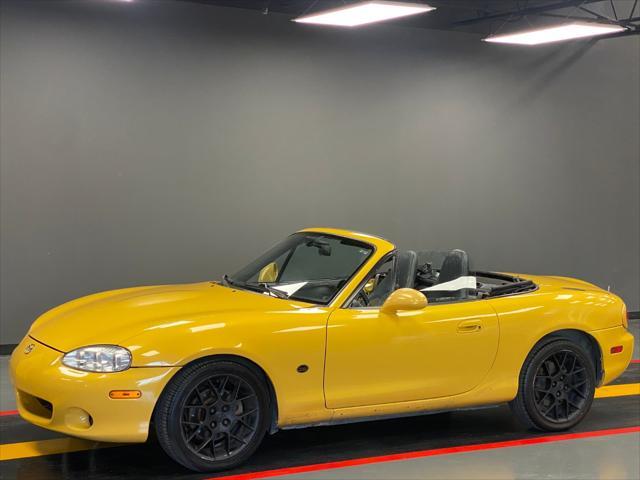 used 2002 Mazda MX-5 Miata car, priced at $5,995