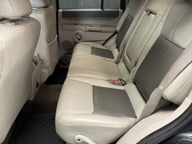 used 2010 Jeep Commander car, priced at $7,995