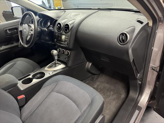 used 2014 Nissan Rogue Select car, priced at $7,999