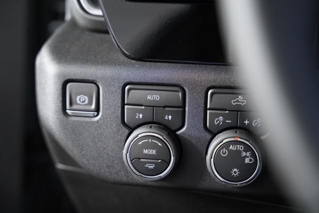 new 2025 Chevrolet Silverado 1500 car, priced at $52,603