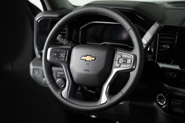 new 2025 Chevrolet Silverado 1500 car, priced at $52,603