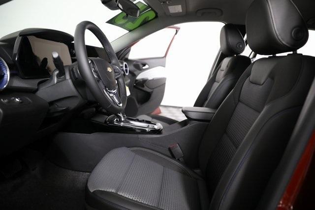 new 2025 Chevrolet Trax car, priced at $24,116