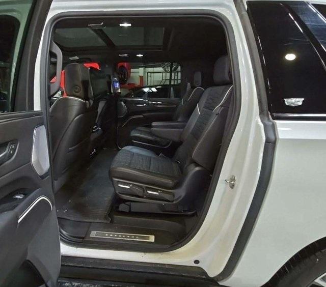 used 2022 Cadillac Escalade ESV car, priced at $72,423