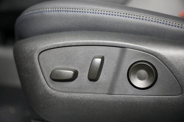new 2025 Chevrolet Equinox EV car, priced at $42,555