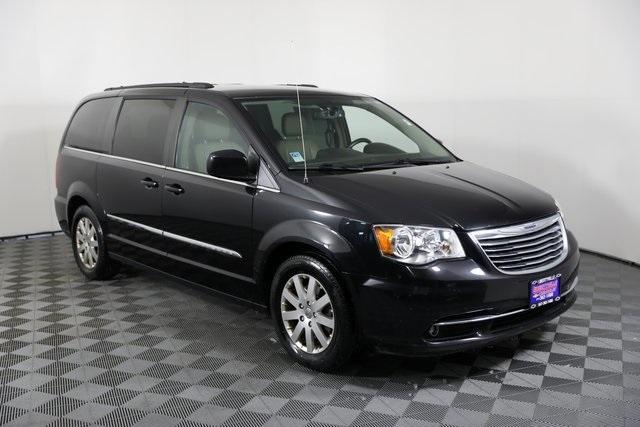 used 2016 Chrysler Town & Country car, priced at $10,639