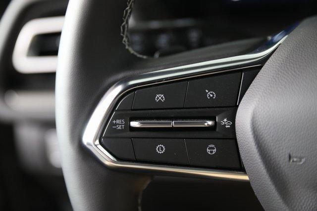 new 2026 Chevrolet Traverse car, priced at $54,145