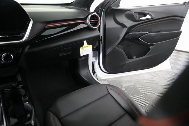 new 2025 Chevrolet Trax car, priced at $25,356