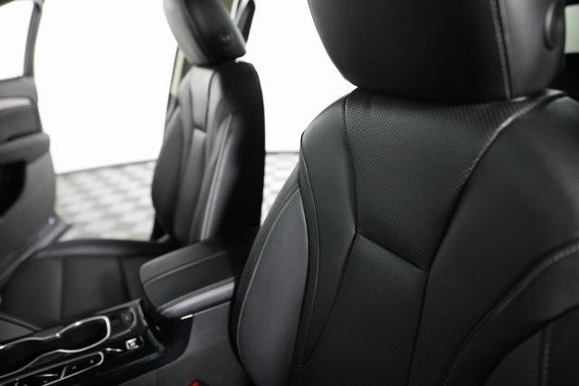 used 2021 Buick Envision car, priced at $25,991