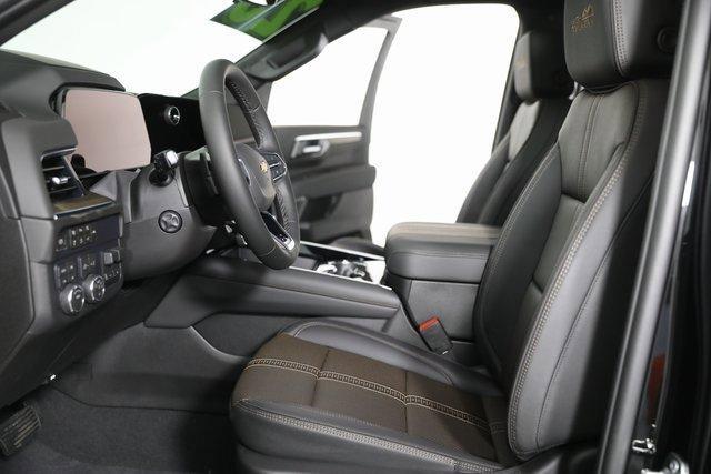 new 2026 Chevrolet Suburban car, priced at $85,990