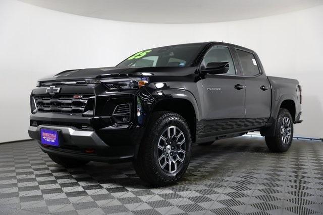 new 2025 Chevrolet Colorado car, priced at $49,490