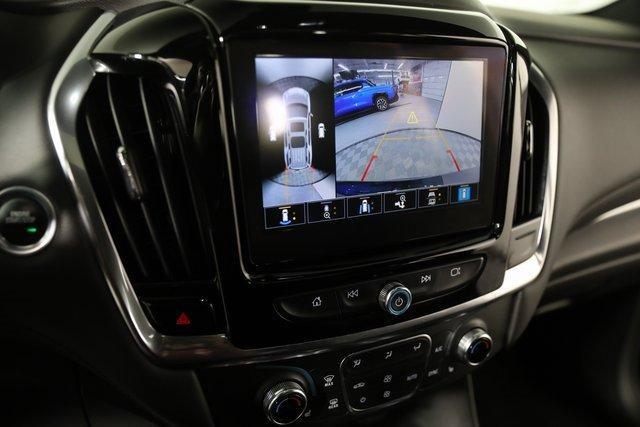 used 2022 Chevrolet Traverse car, priced at $33,869