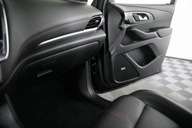 used 2022 Chevrolet Traverse car, priced at $33,869