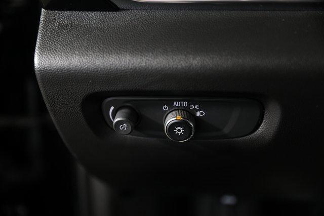 used 2022 Chevrolet Traverse car, priced at $33,869