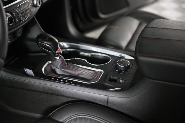 used 2022 Chevrolet Traverse car, priced at $33,869