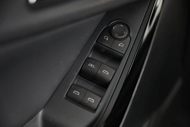 new 2026 Chevrolet Equinox car, priced at $29,995