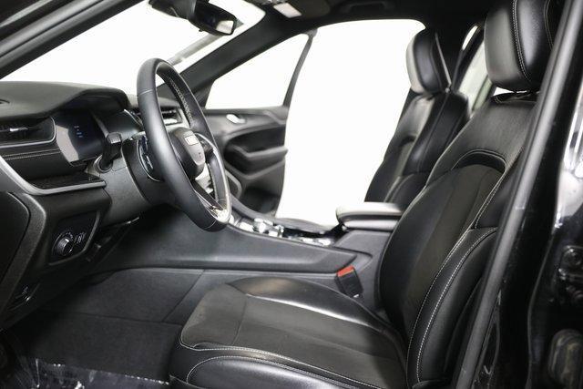 used 2022 Jeep Grand Cherokee car, priced at $28,495