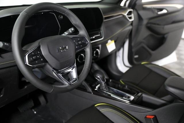 new 2025 Chevrolet TrailBlazer car, priced at $29,647