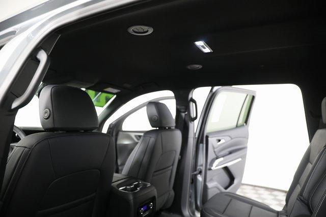 new 2026 Chevrolet Traverse car, priced at $47,340