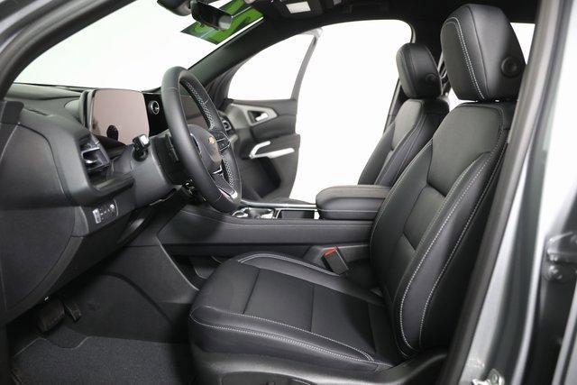 new 2026 Chevrolet Traverse car, priced at $47,340