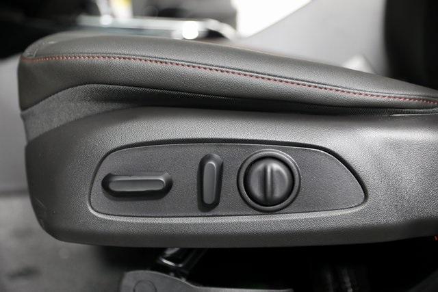 new 2025 Chevrolet Trax car, priced at $26,206
