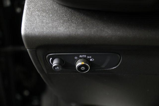 used 2022 Buick Envision car, priced at $25,672