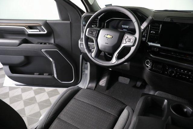 new 2025 Chevrolet Silverado 1500 car, priced at $47,244