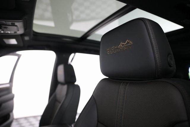 new 2025 Chevrolet Suburban car, priced at $88,985