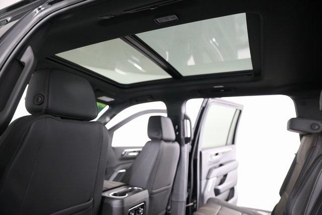 new 2025 Chevrolet Suburban car, priced at $88,985