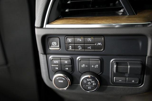 new 2025 Chevrolet Suburban car, priced at $88,985