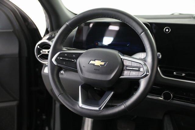 used 2025 Chevrolet Equinox car, priced at $27,997