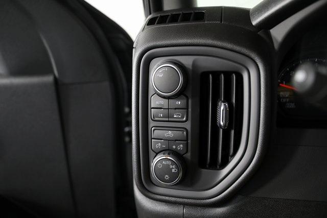 new 2025 Chevrolet Silverado 1500 car, priced at $48,626