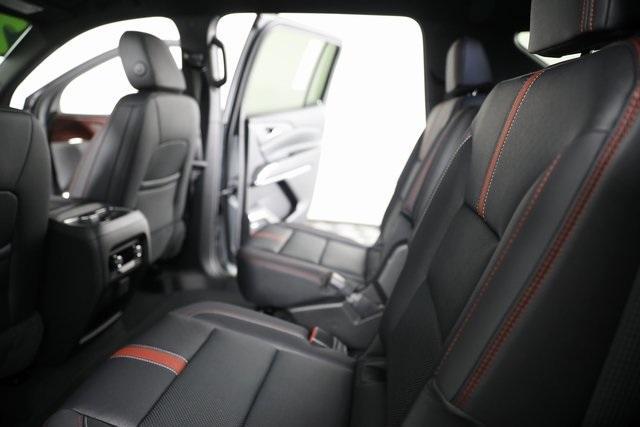 new 2025 Chevrolet Traverse car, priced at $55,636