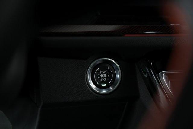 new 2025 Chevrolet Traverse car, priced at $55,636