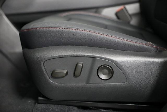 new 2025 Chevrolet Traverse car, priced at $54,591