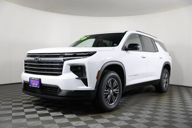 new 2026 Chevrolet Traverse car, priced at $47,340