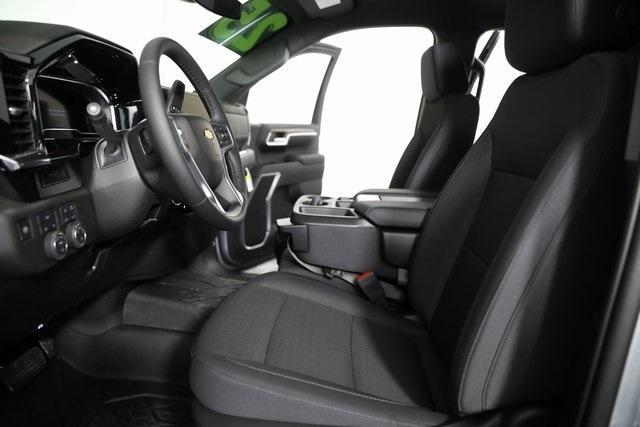 new 2025 Chevrolet Silverado 1500 car, priced at $46,654
