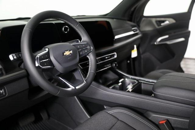 new 2025 Chevrolet Traverse car, priced at $44,404