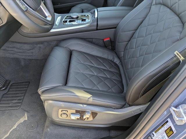 new 2026 BMW X7 car, priced at $94,385