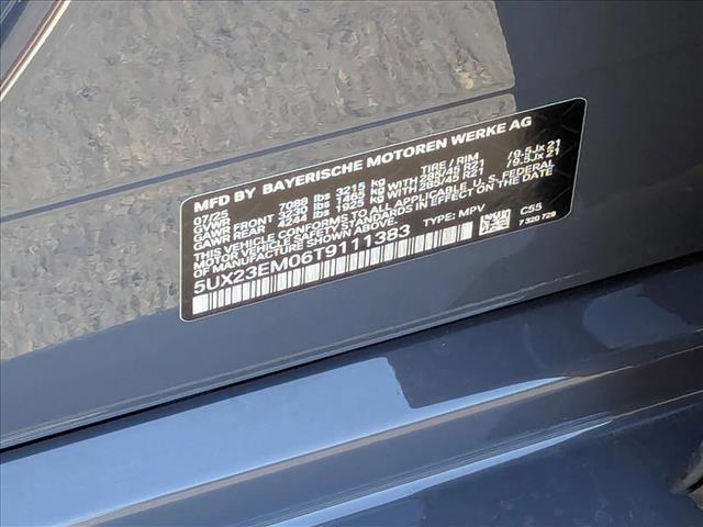 new 2026 BMW X7 car, priced at $94,385