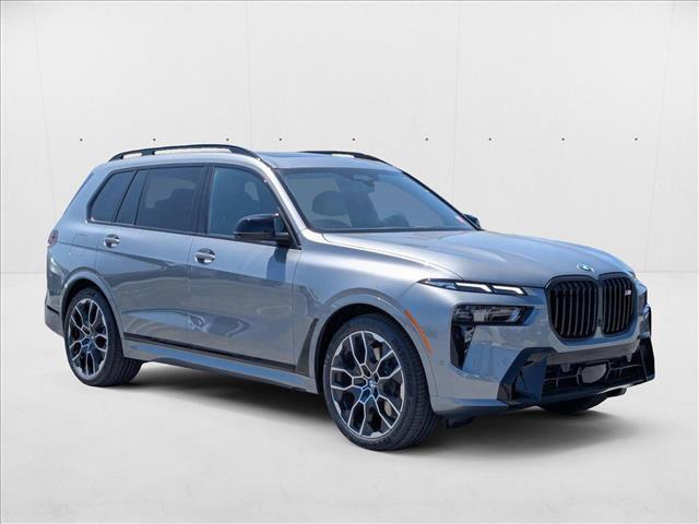 new 2026 BMW X7 car, priced at $124,580