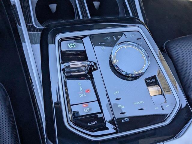 new 2026 BMW i7 car, priced at $118,655