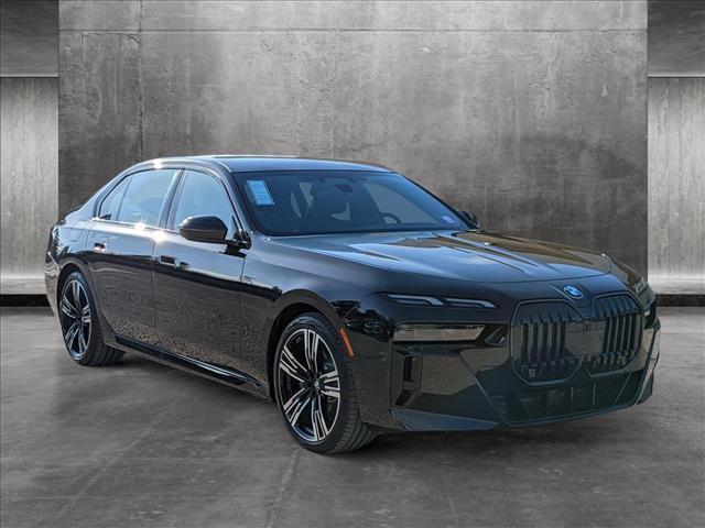 new 2024 BMW 760 car, priced at $128,295